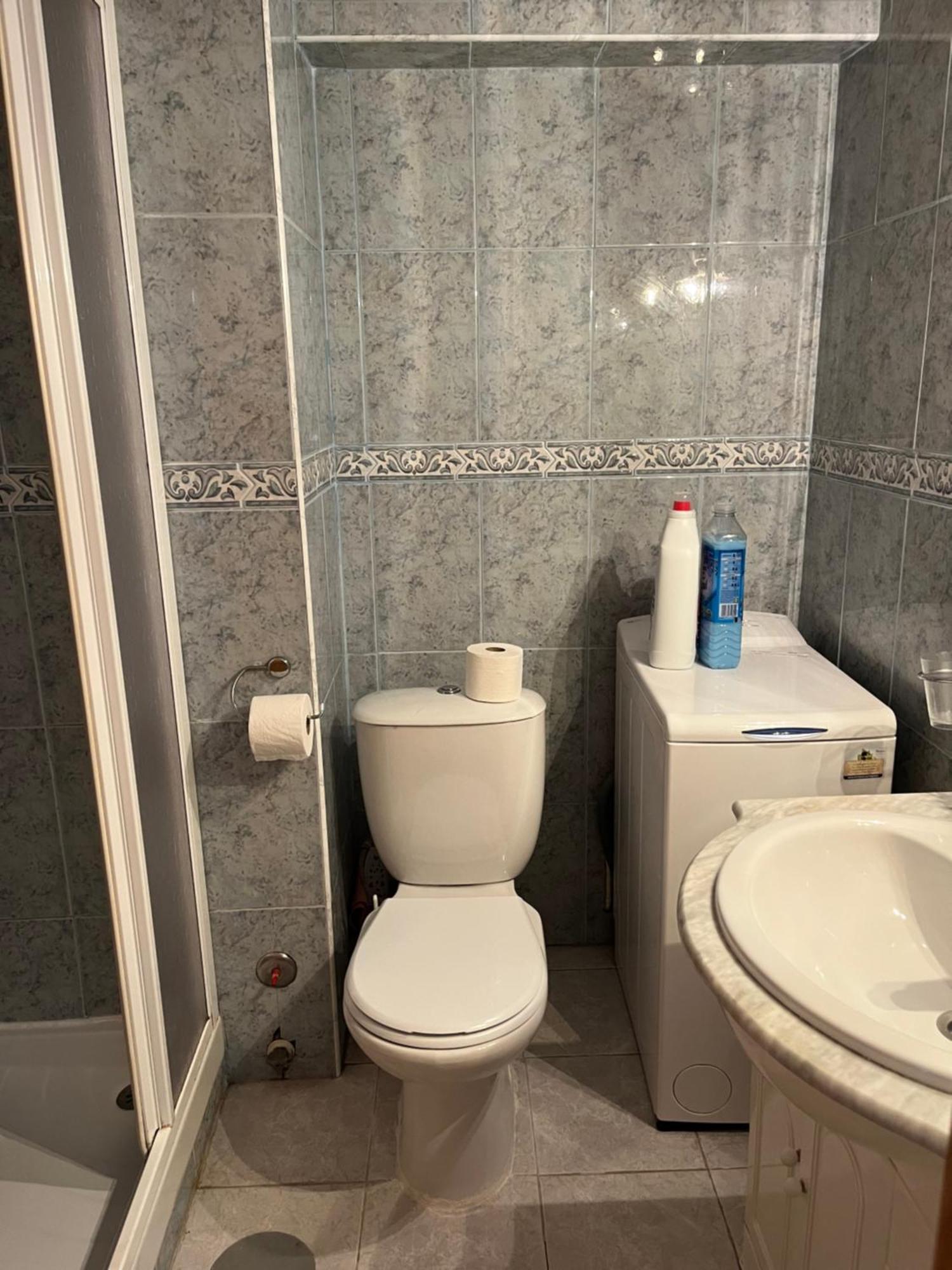 Acuario 1 Bedroom, 2 Bathrooms Apartment Benalmadena